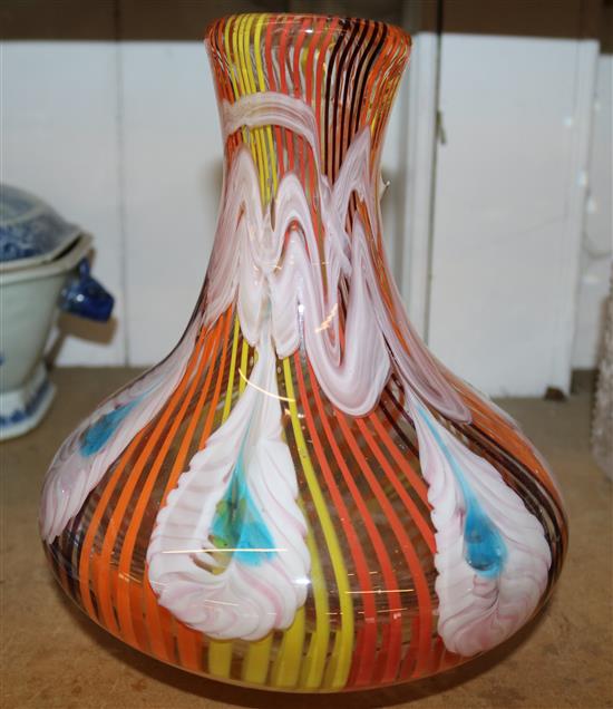 Italian glass vase(-)